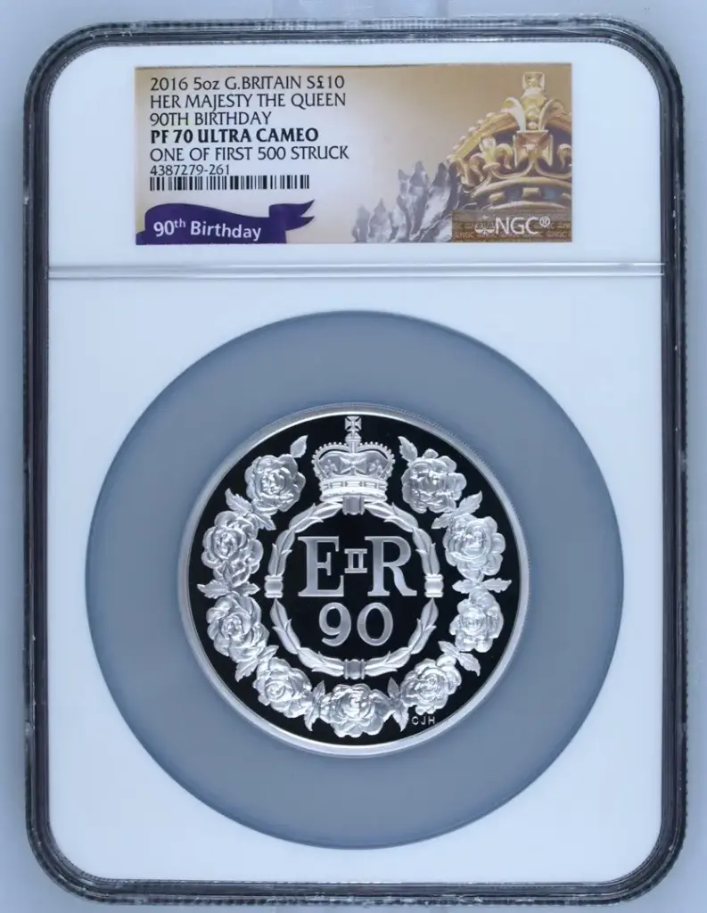 2016 HER MAJESTY THE QUEEN 90TH BIRTHDAY 