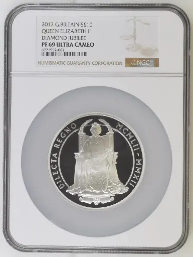 2012  QUEEN ELIZABETH II DIAMOND JUBILEE 